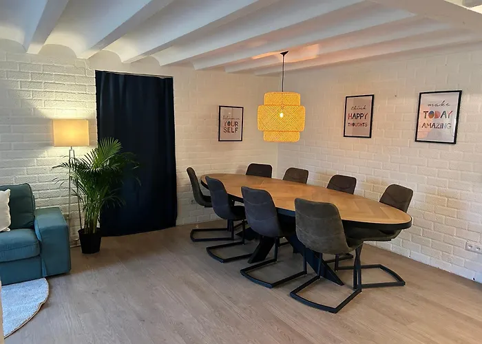 Zen Retreat - Free Private Parking!