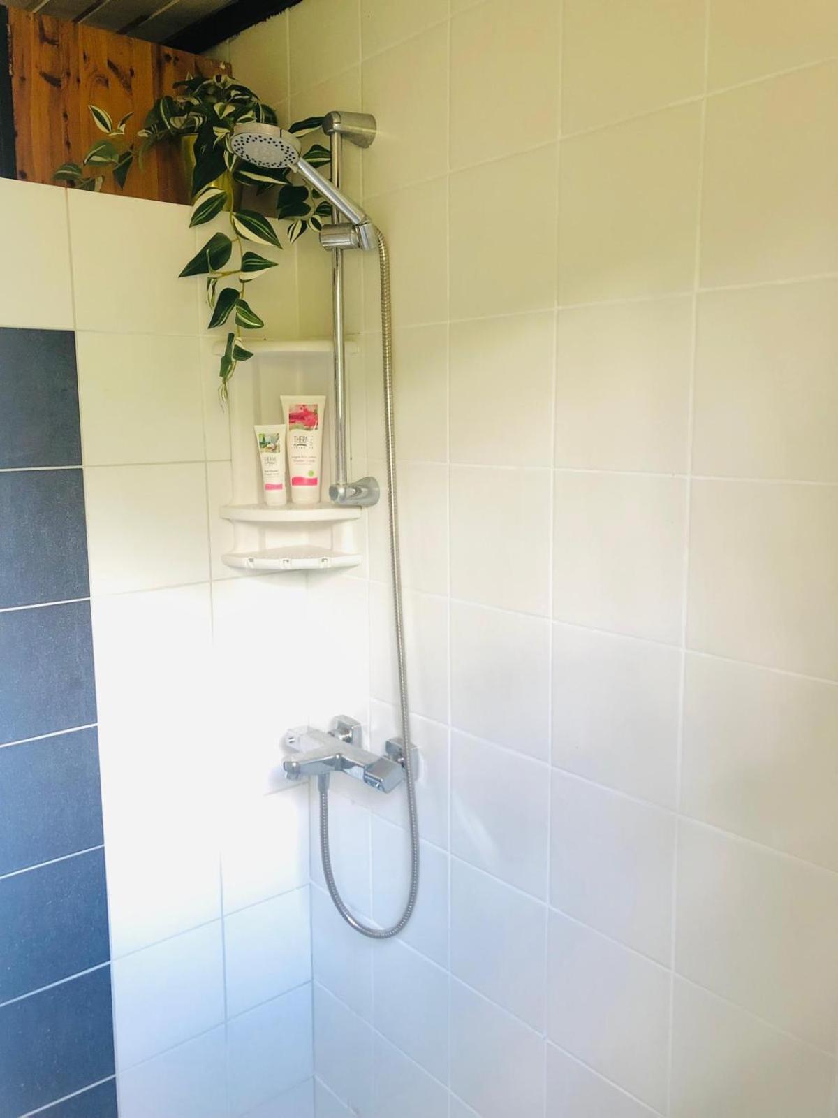 Apartment Zen Retreat - Free Private Parking! Enschede